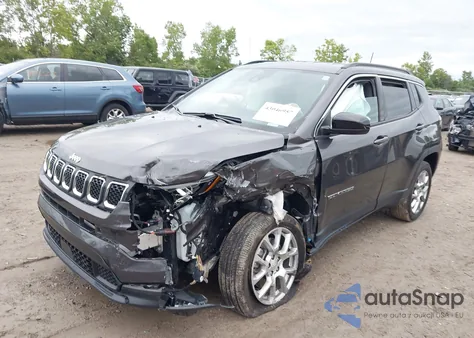 2024 Jeep Compass Latitude Lux Fwd из США, поврежденный, VIN 3C4NJDFN9RT593967